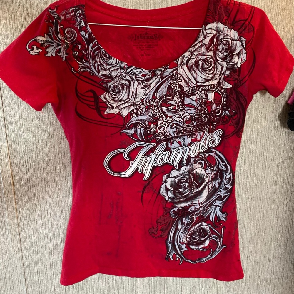 Infamous T shirt